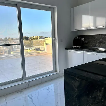 Modern Cozy & Spacious In Malta - Perfect Near Saint Julians * Is-Swieqi