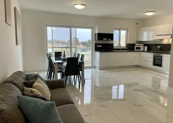Modern Cozy & Spacious In Malta - Perfect Near Saint Julians