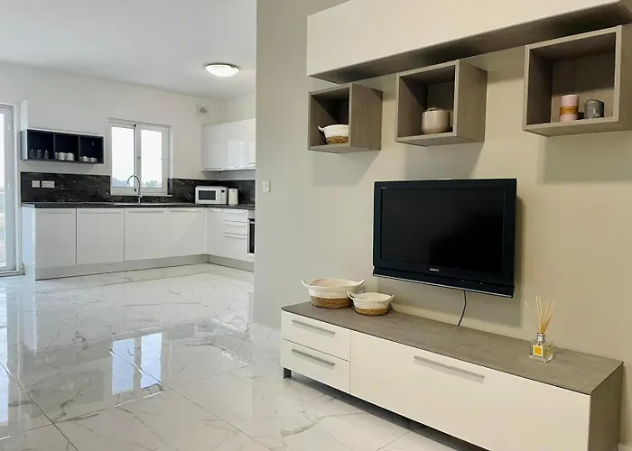 Appartement Modern Cozy & Spacious In Malta - Perfect Near Saint Julians Is-Swieqi
