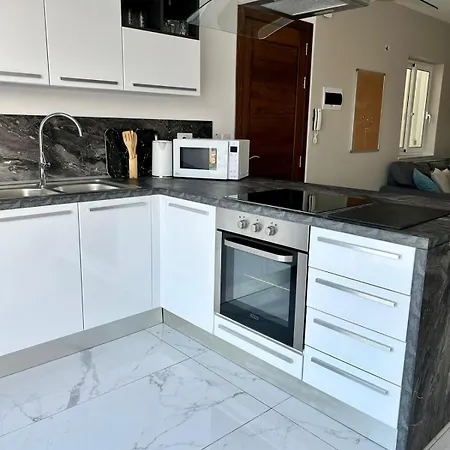 Modern Cozy & Spacious In Malta - Perfect Near Saint Julians Is-Swieqi