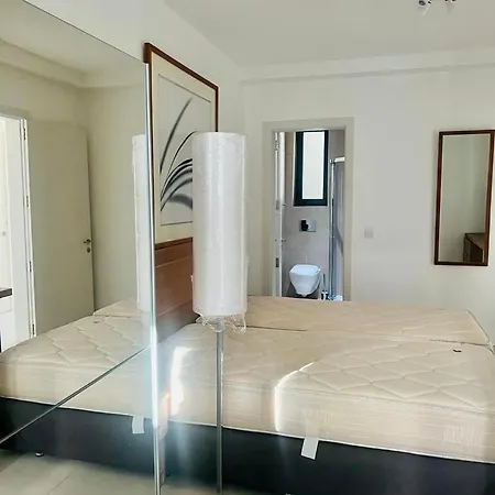 Modern Cozy & Spacious In Malta - Perfect Near Saint Julians *