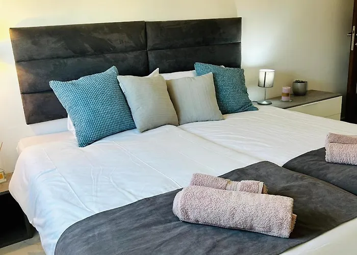 Modern Cozy & Spacious In Malta - Perfect Near Saint Julians *