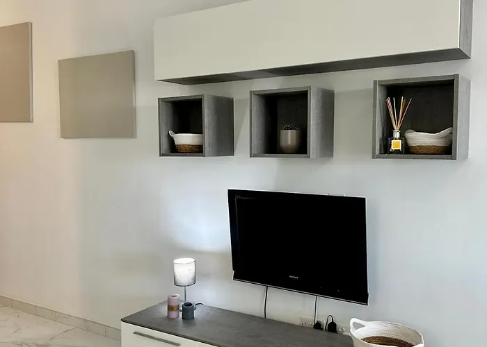 Apartament Modern Cozy & Spacious In Malta - Perfect Near Saint Julians