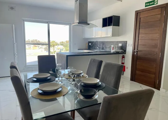 Modern Cozy & Spacious In Malta - Perfect Near Saint Julians Apartament Is-Swieqi